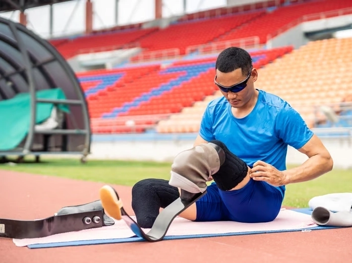 Professional Sports Injury Chiropractic Care services by Arrowhead Clinic in Duluth, GA — licensed Chiropractor provider